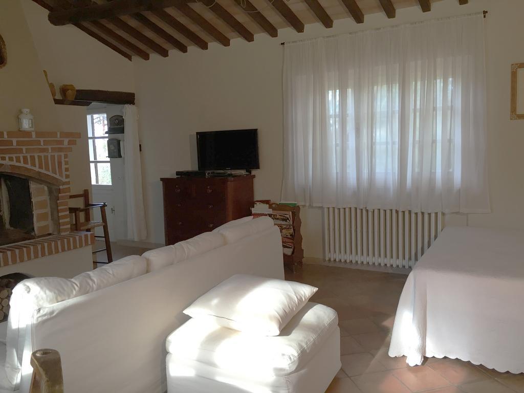Hostal Casale Ai Poggi Orbetello Exterior foto