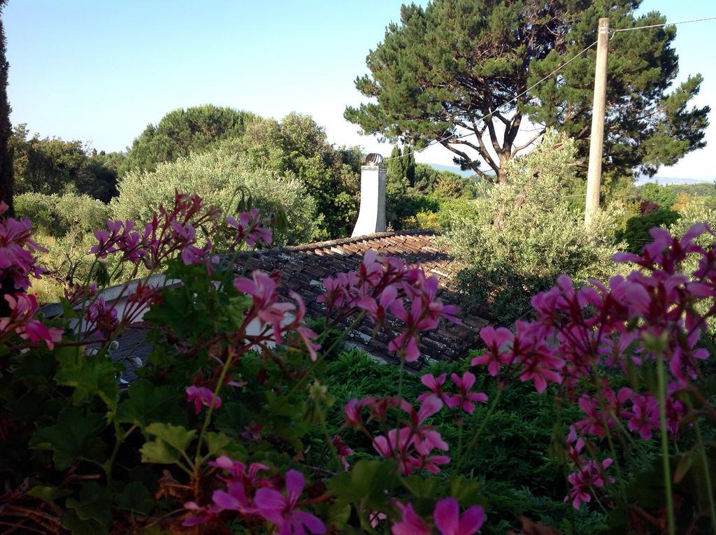 Hostal Casale Ai Poggi Orbetello Exterior foto