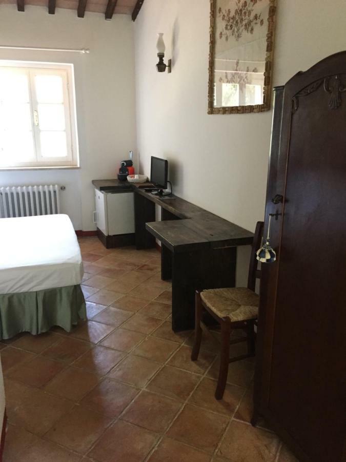 Hostal Casale Ai Poggi Orbetello Exterior foto